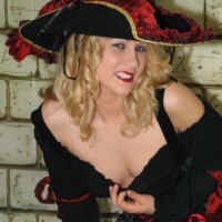 Callista Model Pirate Wench Costume