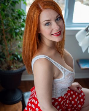 Chloe Morgane Sexy Redhead Bedroom