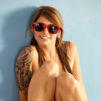 Hailey Leigh Sunglasses and Pussy