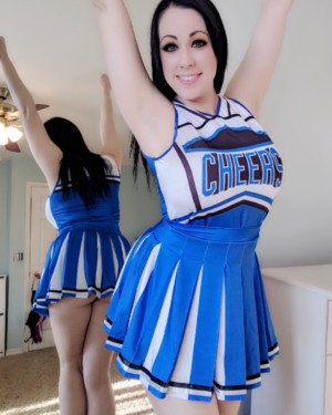 Kayla Kiss Bad Cheerleader 1