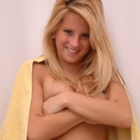 Kimmy Simply Towel