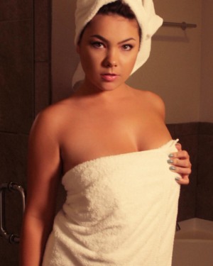 Lex Nai Nude Towel 5