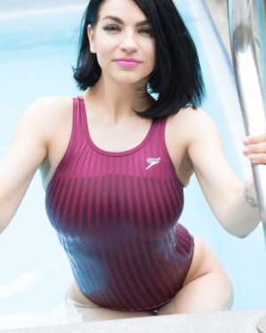 Valentina Poolside Swimsuit Heaven 7